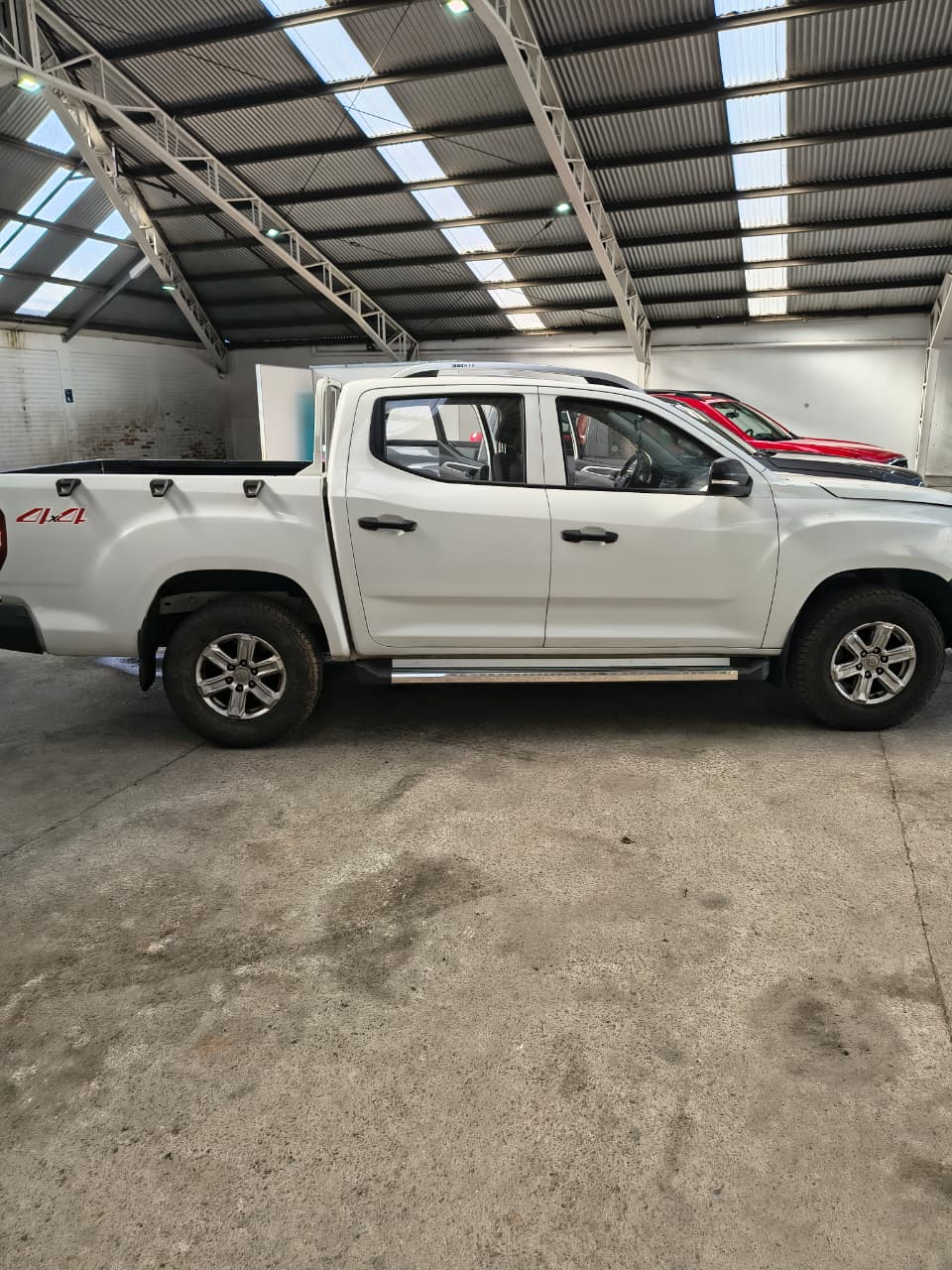 Maxus T60 — foto 16 de 19